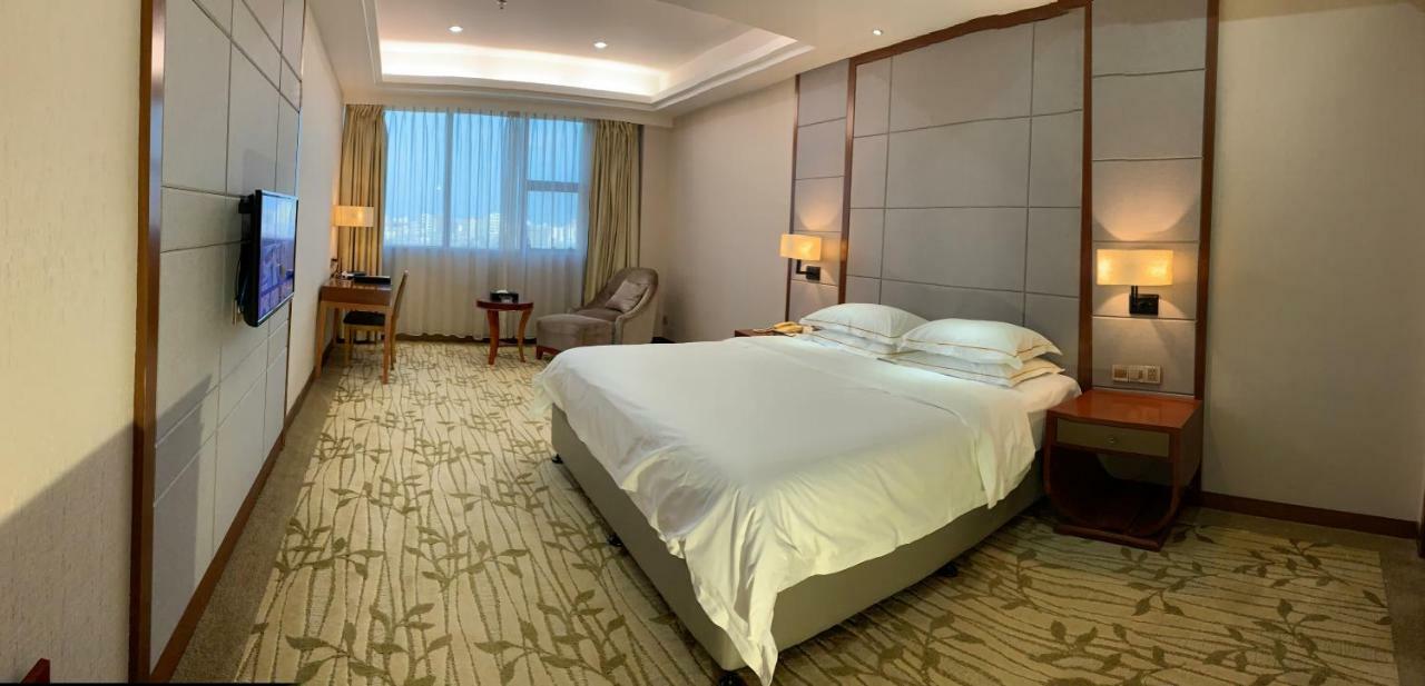 Garden Hotel Sán Đầu Ngoại thất bức ảnh